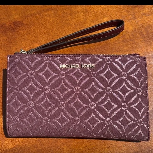 NWT $258 Michael Kors double zip wristlet - Picture 4 of 13